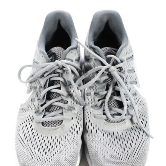 Nike Gray White Mesh Knit Running Sneakers size 11 - Picture 3 of 6